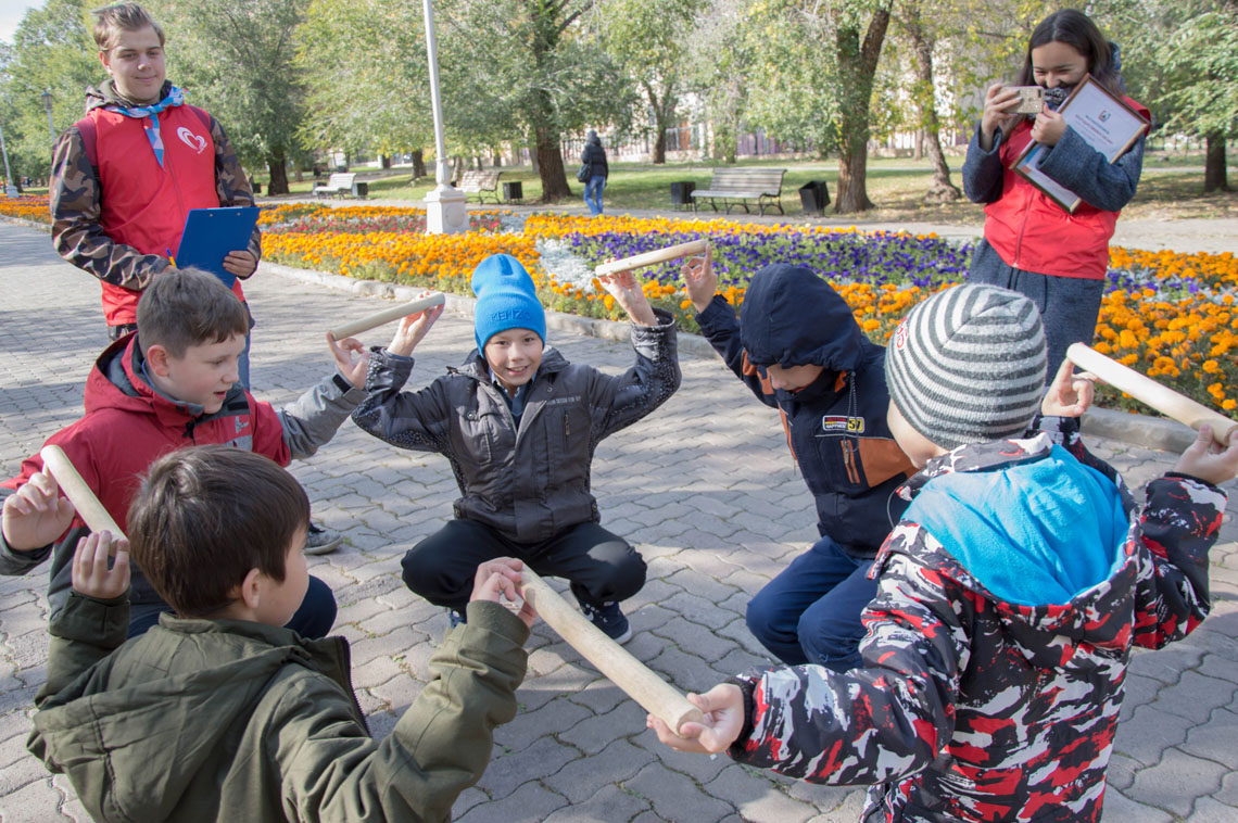 Дети подготавливают мероприятие. Квест Магнитогорск для детей 11 лет. Конкурс удивительные дети фото. Квест для детей тольятти