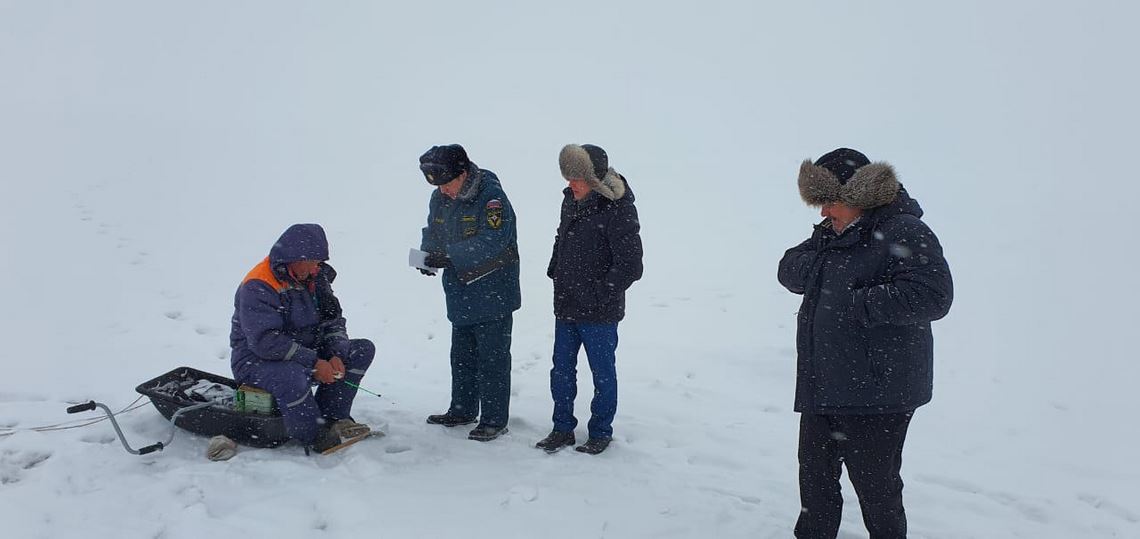 Погода манит, МЧС предупреждает. Безопасно ли сейчас рыбачить в Магнитогорске и что нужно знать о палатках?