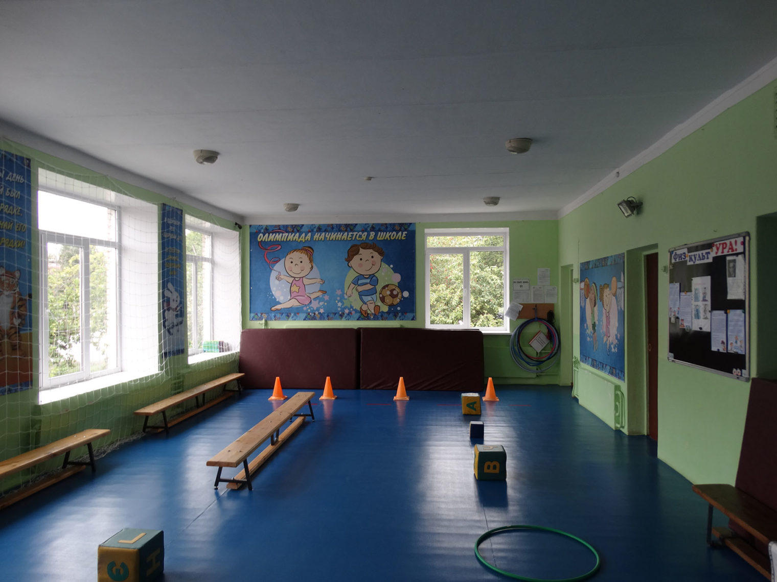 В ожидании школьных будней. Глава Магнитогорска Сергей БЕРДНИКОВ накануне 1 сентября посетил школы и детский сад