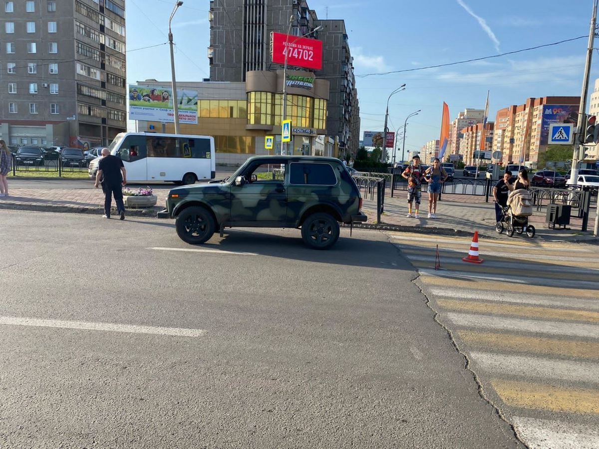 Пешехода сбили на перекрестке Ленина-Труда в Магнитогорске