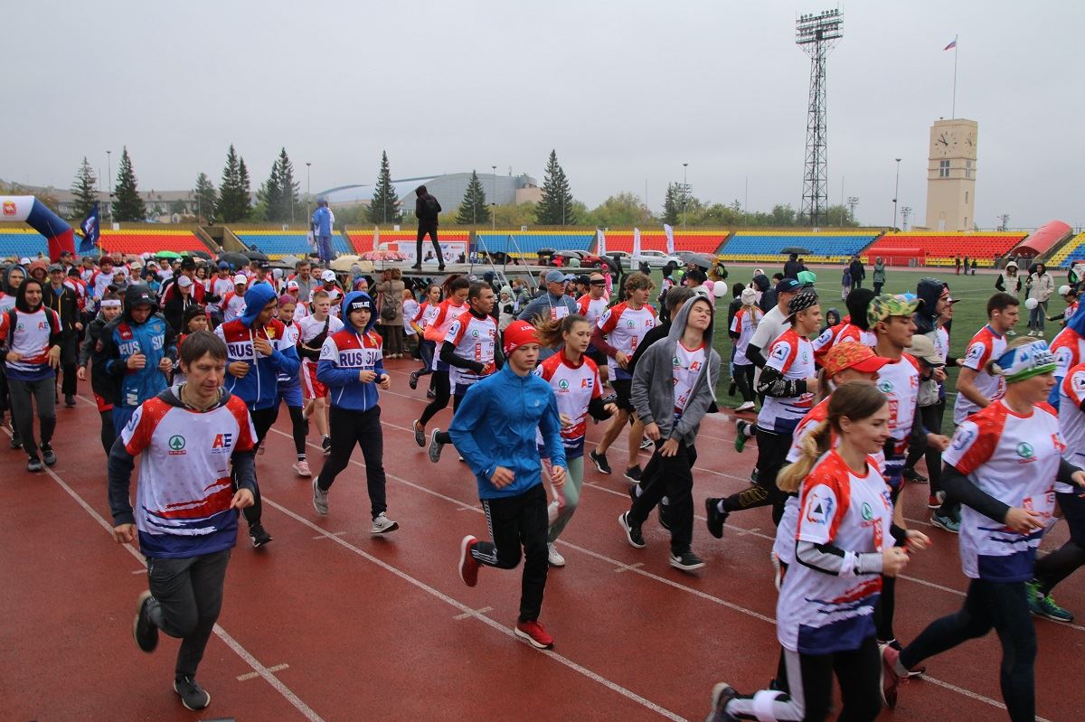 На старт полумарафона «Азия-Европа» в Магнитогорске вышли свыше тысячи участников