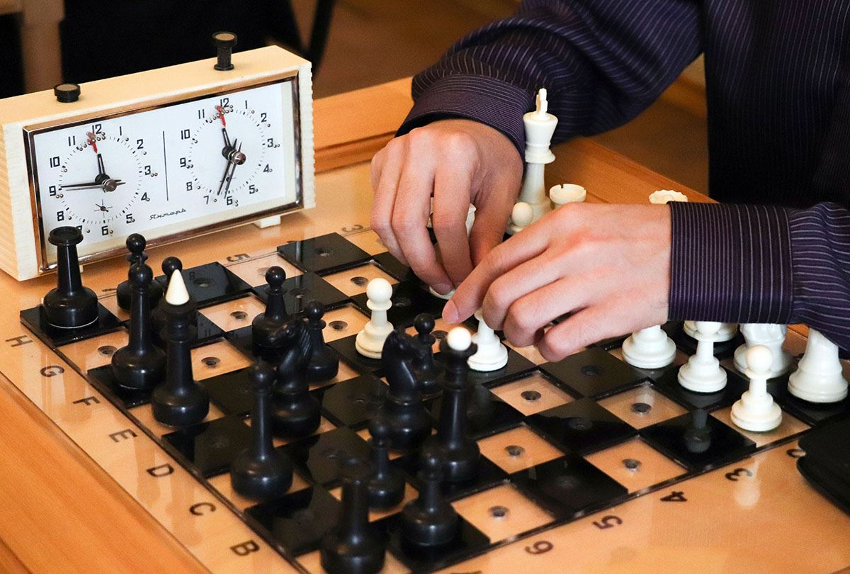 За честь шахматной короны. Первенство по быстрым шахматам проходит в Магнитогорске