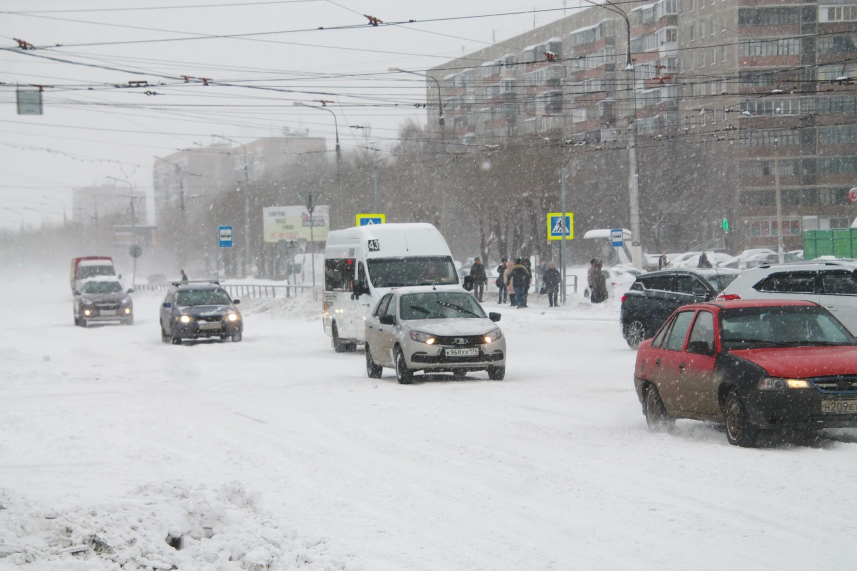 Будут штрафы. Глава Магнитогорска не доволен работой подрядчика по очистке городских дорог   
