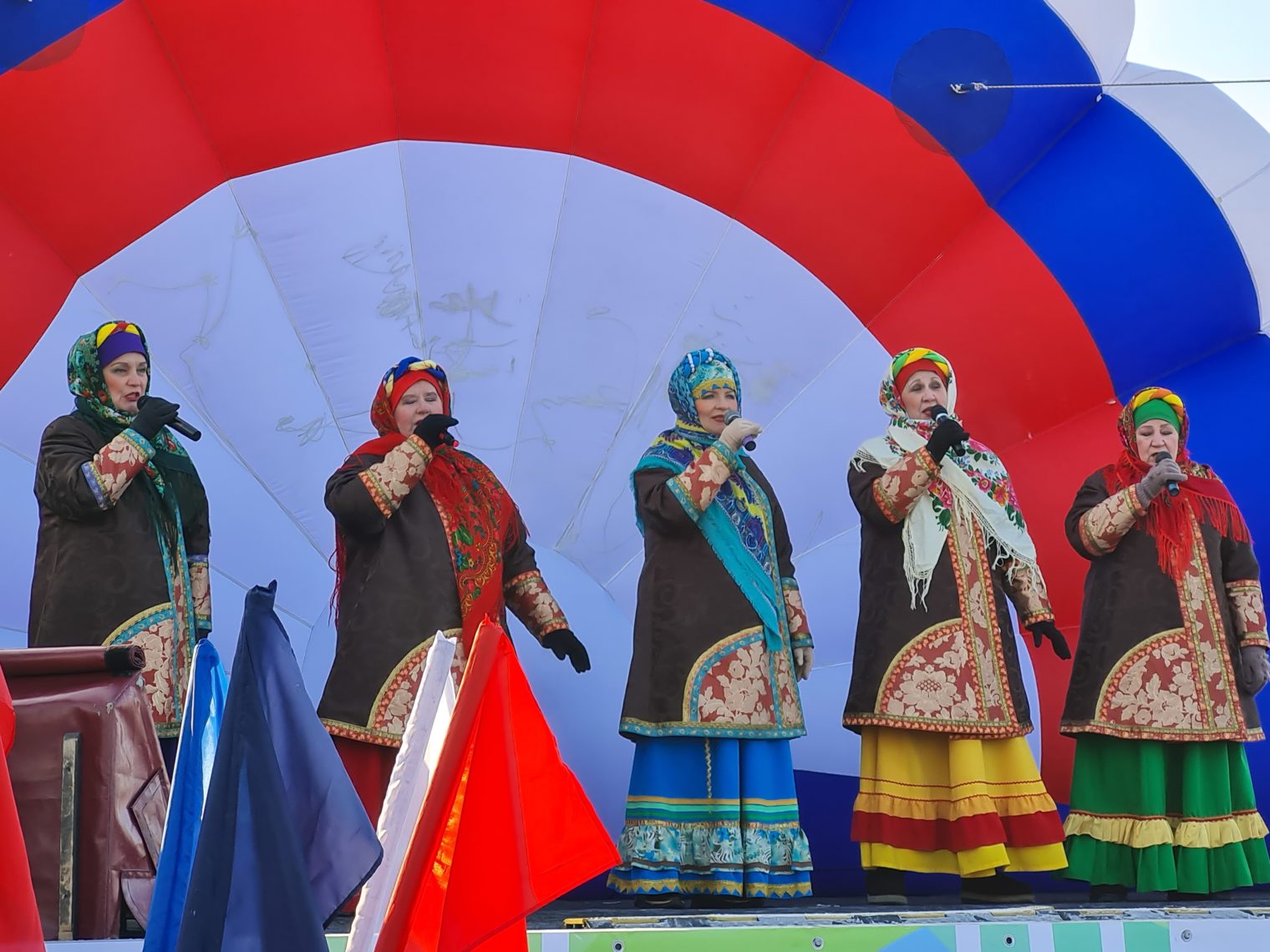 Впервые в Магнитогорске в городском курорте «Притяжение» прошел снежный фестиваль «Валенки»