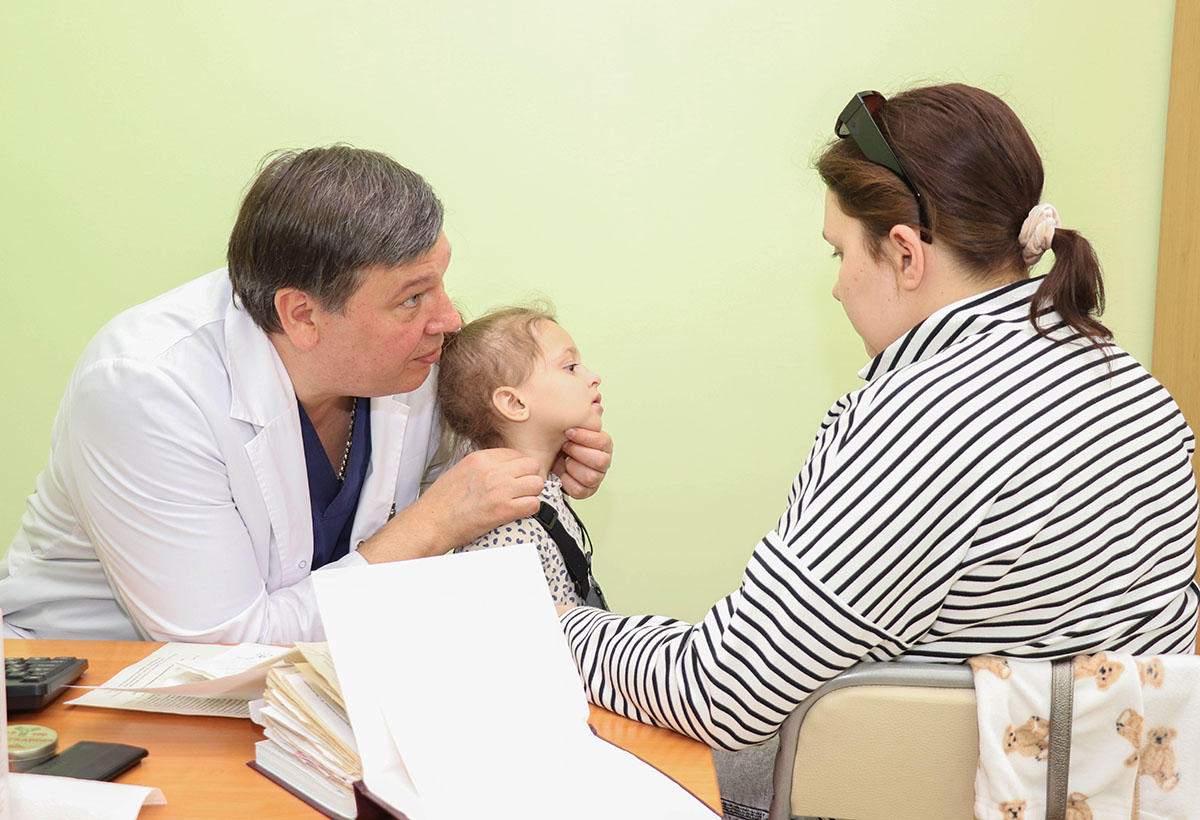 Магнитогорских детей осмотрели ведущие врачи Российской детской больницы РНИМУ имени Пирогова