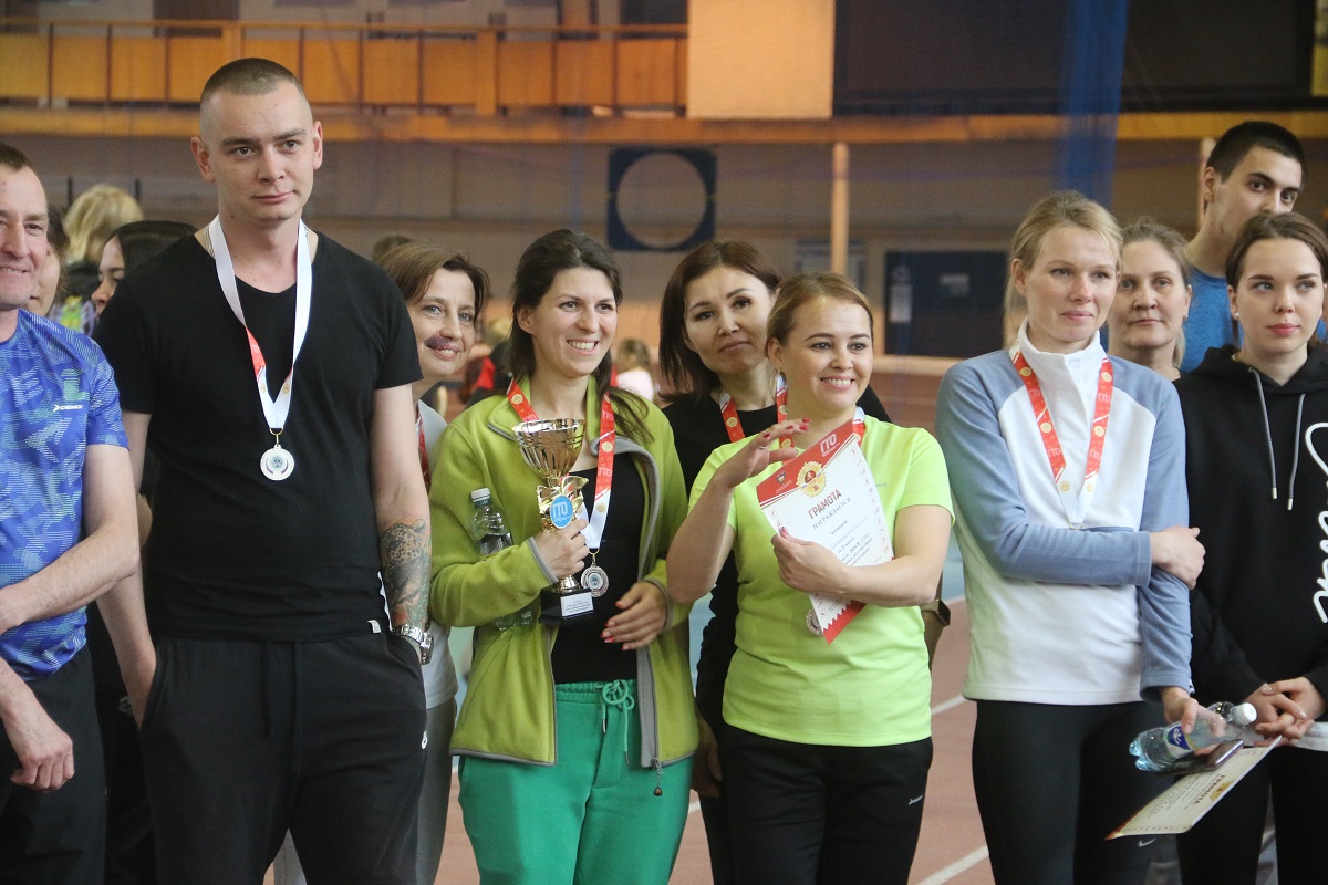Физкультурный фестиваль «Готов к труду и обороне» выявил сильнейших среди сотрудников предприятий Магнитогорска