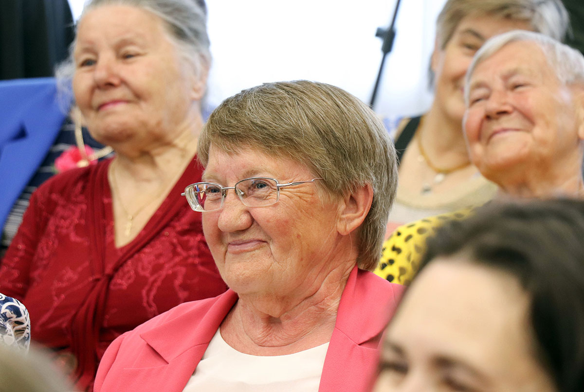 Пенсионная среда. Центр общения старшего поколения открыли в Магнитогорске
