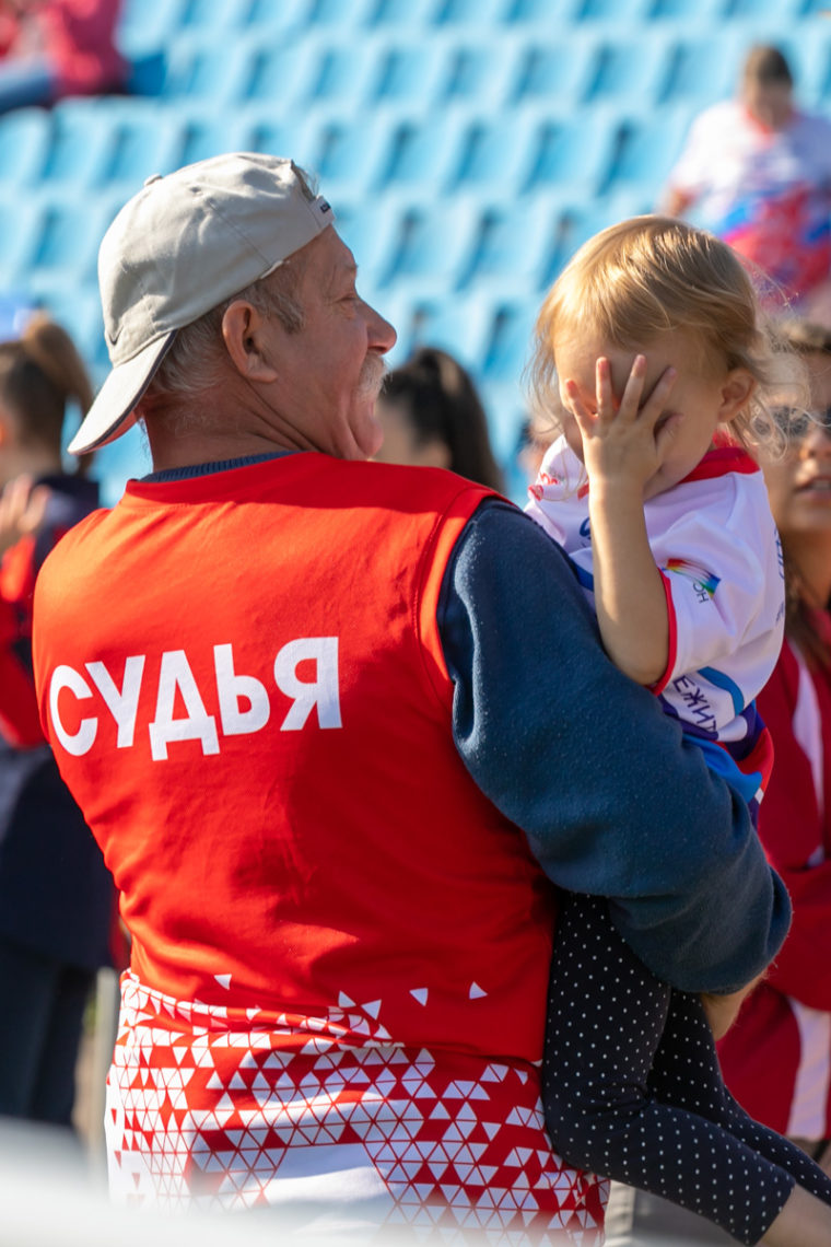 «Азия - Европа»: и побежали! В Магнитогорске прошел самый массовый спортивный забег