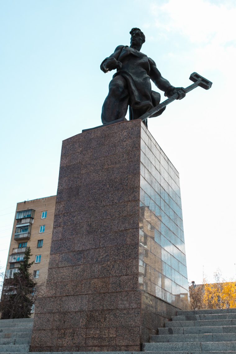 В Магнитогорске завершились грандиозные работы по реконструкции Привокзальной площади