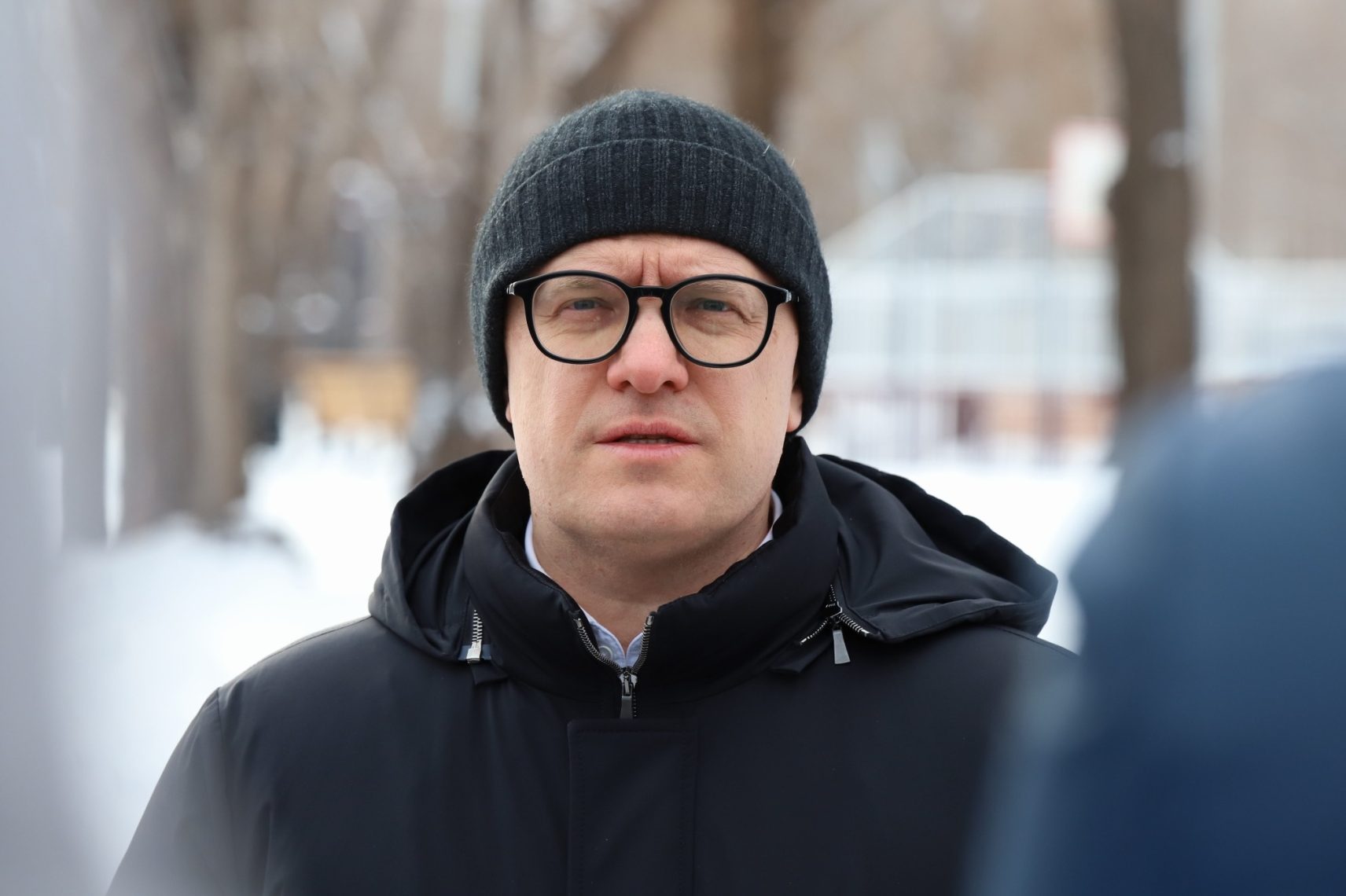 Губернатор Алексей Текслер прогулялся по обновленному скверу Ветеранов в Магнитогорске